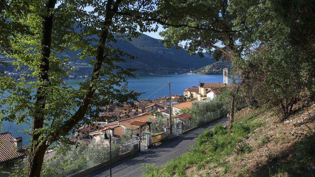 Villa Bella Isola Monte Isola Exterior foto